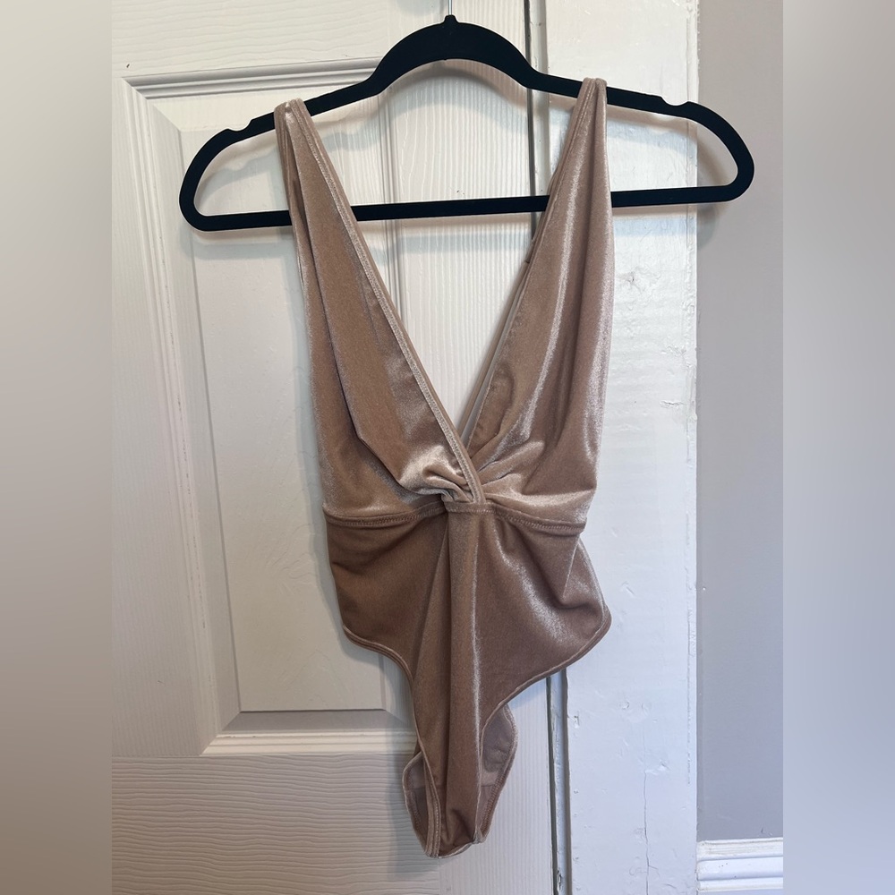 Shimmering Tan Bodysuit - Picture 2 of 5
